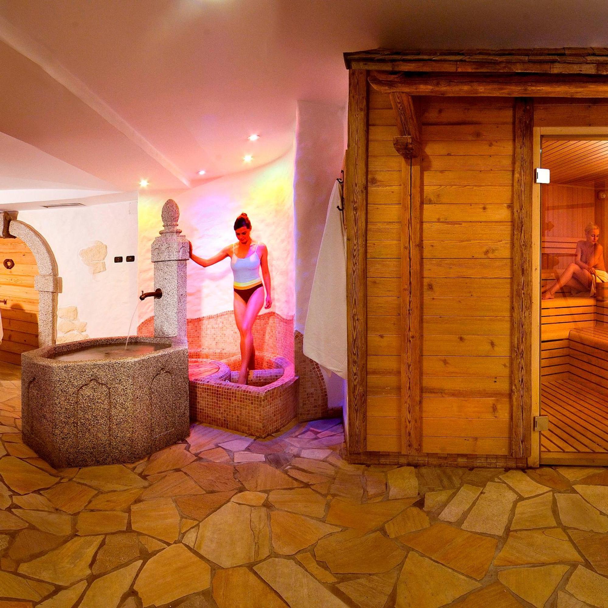 Carlo Magno Hotel Spa Resort 마돈나 디 캄필리오 외부 사진